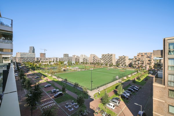 Medium property photo - Eef Kamerbeekstraat 584, 1095 MP Amsterdam